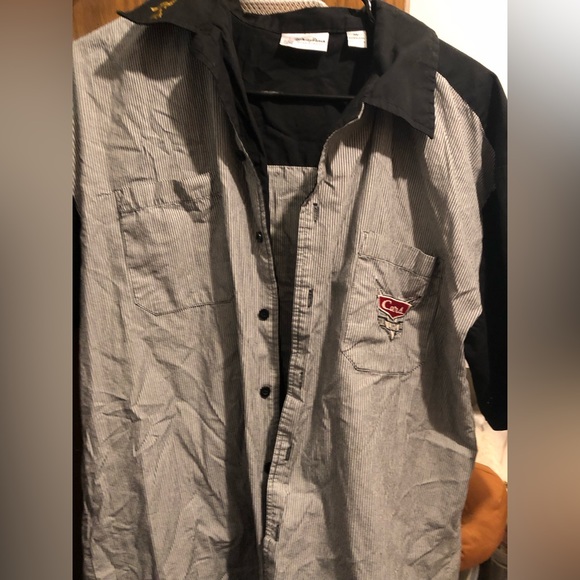 🎠Exclusive Disney Parks Cars Land Shirt- 725 $45 or $40 w/offer - Picture 9 of 9